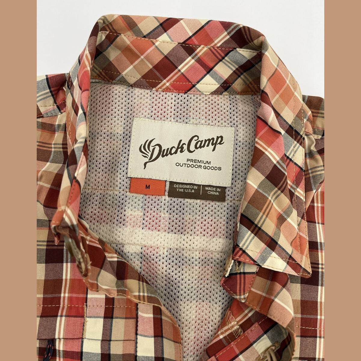 $74 Duck Camp Men’s Fishing Shirt Copper River Plaid Caped Vented Fish- Medium