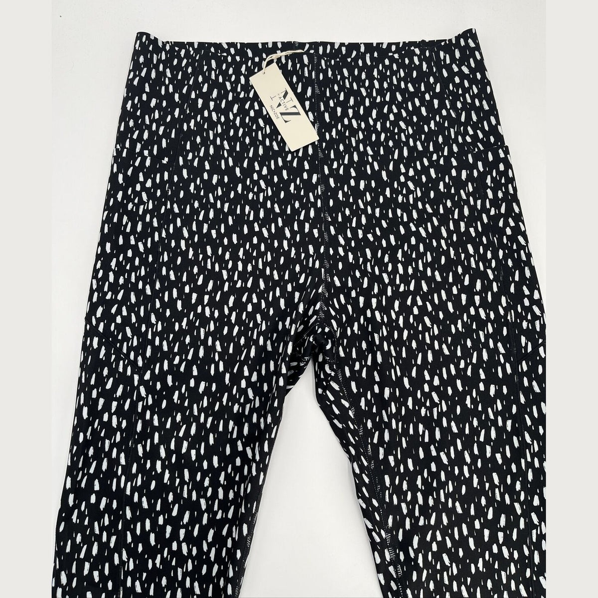 $95 NIC+ZOE High Waist Crop Leggings Brush Strokes- Black/White-Large-NEW