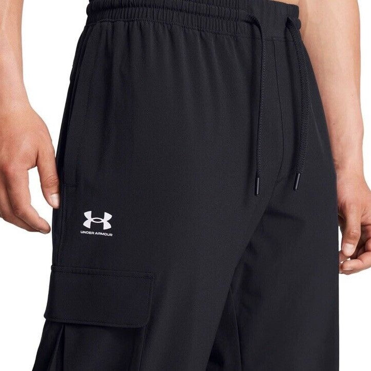 $80 Under Armour Men's UA Woven Vibe Cargo Joggers - Black - Small- New Tag
