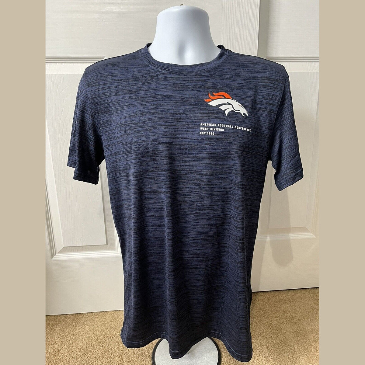 Nike Men’s Denver Broncos Micro T Shirt NFL - Blue/Orange-Small-New Tag $40