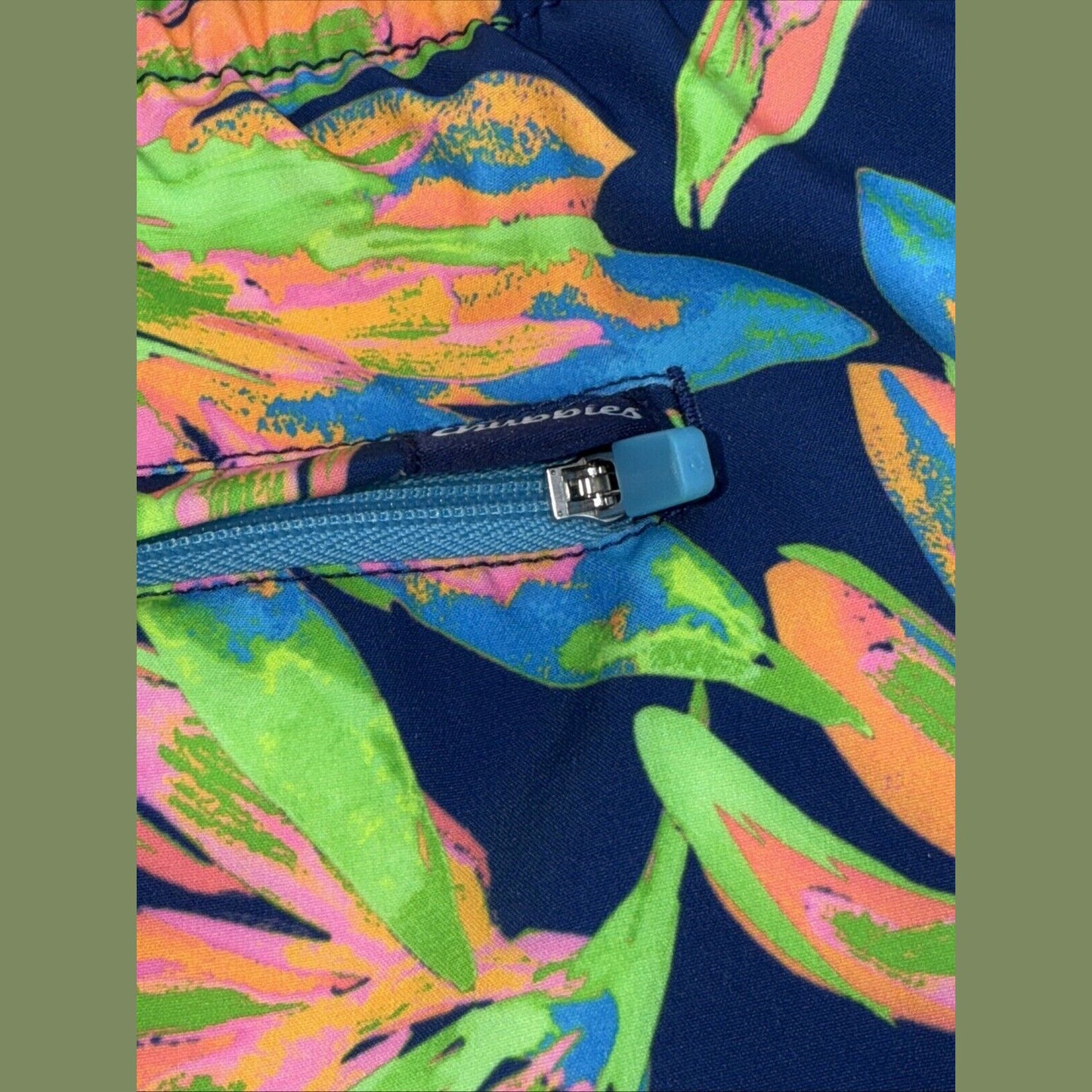 $70 Chubbies The Ocean Flowers 5.5" Inseam Swim Trunks-Multi -XLarge -New Tag