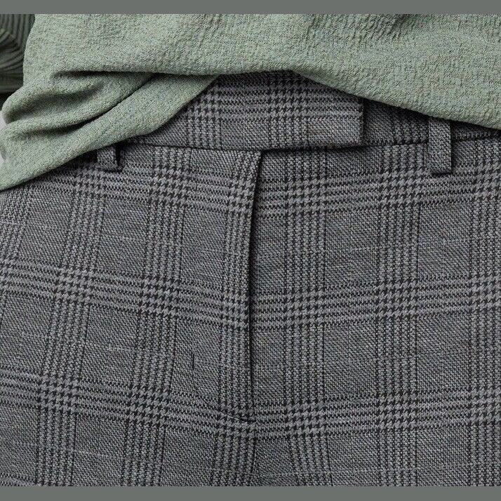 Simply Vera Women’s High Rise Slim Straight Leg Trouser Pants- GreyPlaid- Size 0