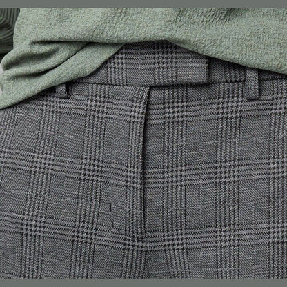 Simply Vera Women’s High Rise Slim Straight Leg Trouser Pants- GreyPlaid- Size 0