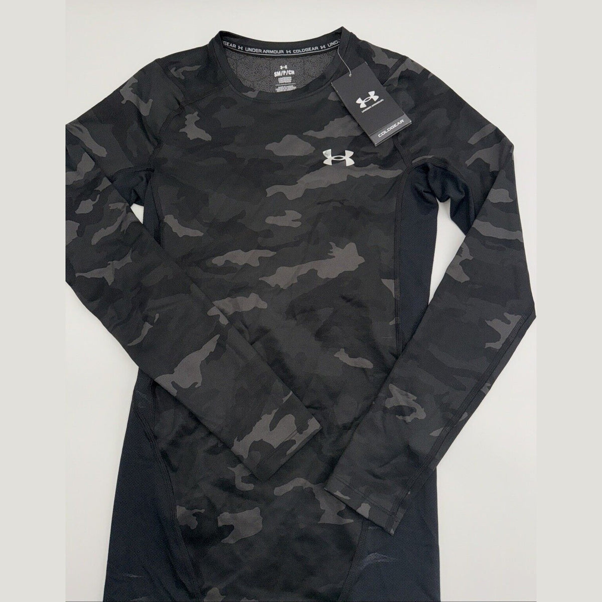 $80 Under Armour Long Sleeve ColdGear Infrared Compression-Black Camo-Medium