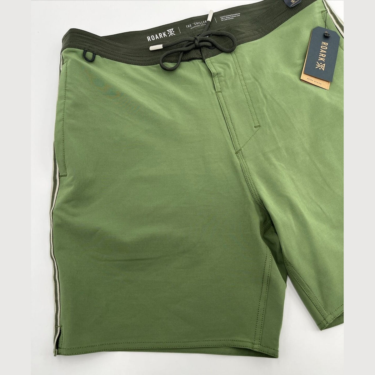 $69 Roark Men’s Chiller 17” Mixtape Boardshorts Trunks-Jungle Green-30W- New Tag