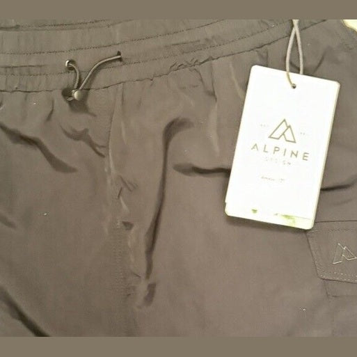 Alpine Design Women’s Woven Cargo Shorts - Black- Medium NWT