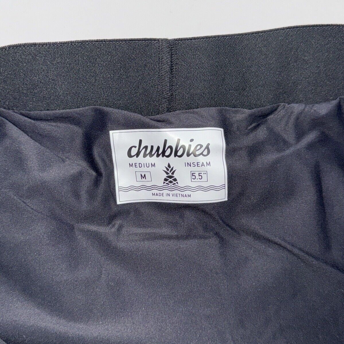 $80 Chubbies Men’s The Secret Agents 5.5” Ultimate Training Shorts-Black- Medium