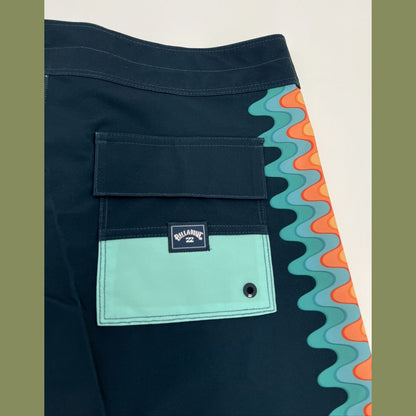 $60 Billabong D Bah Placement 19" Board Shorts - #43860-Multi Teal-Size: 30W-New