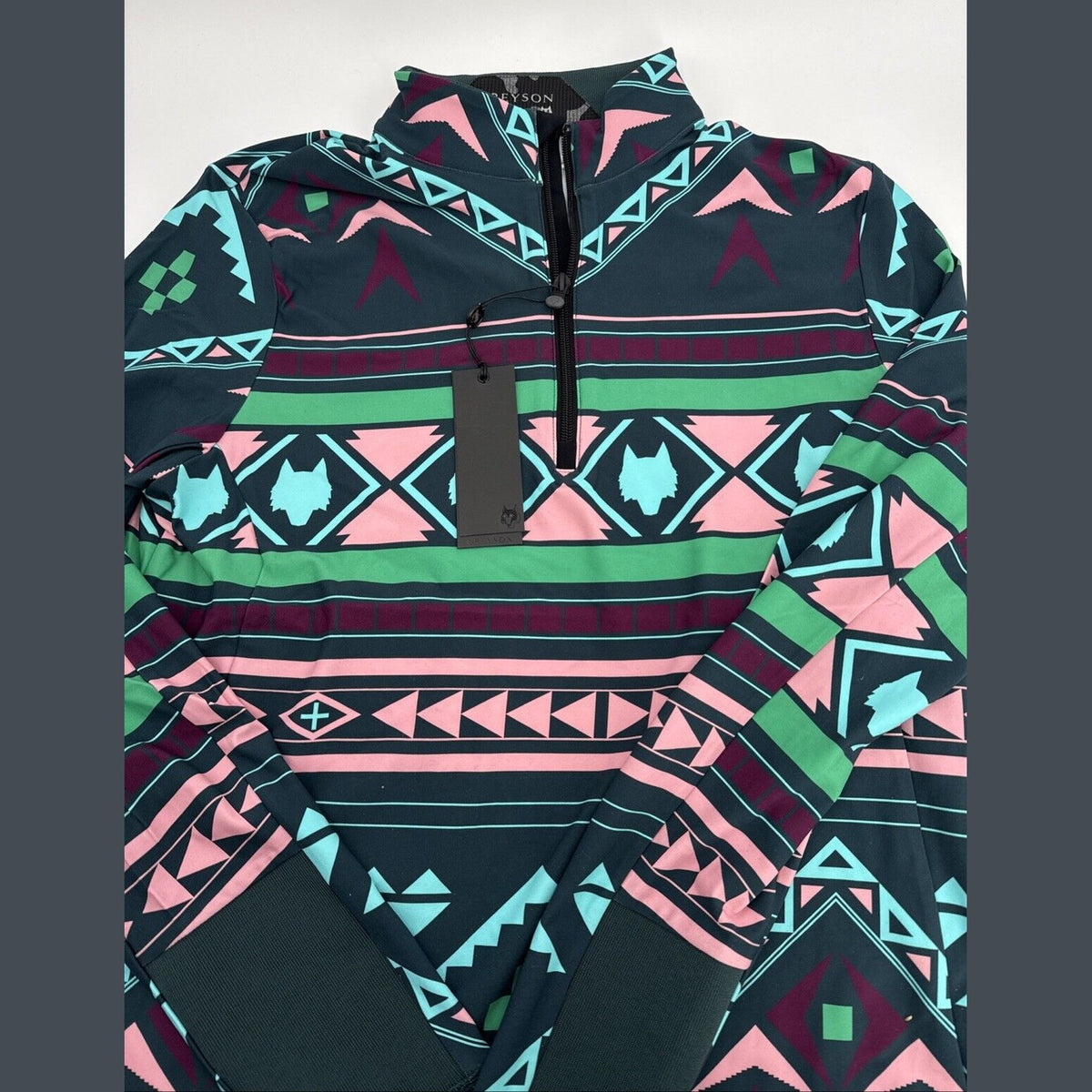 $200 Greyson Golf Pullover Sequoia Ghostwolf Print 1/4 Zip-Multicolor-Medium NWT