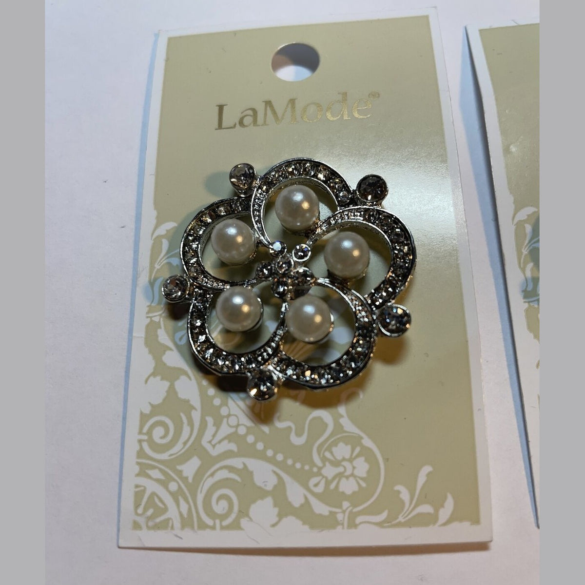 Lot Of 2 Cards La Mode Pearl rhinestones 34mm Buttons 00014  - 1 Count