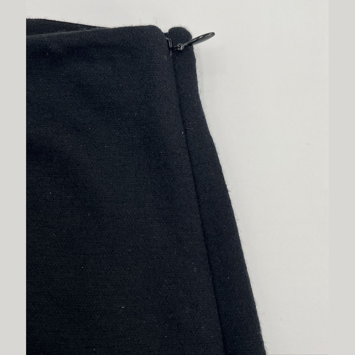 NWT $365 Vince Women’s Cozy Stitch Pintuck Wool Blend Pant-Black-Size: 0- New