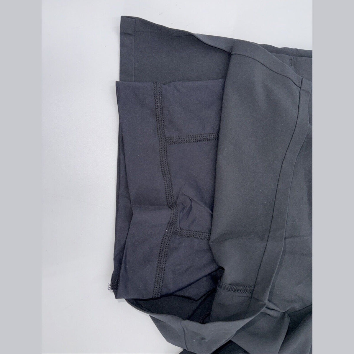 $80 Chubbies Men’s The Secret Agents 5.5” Ultimate Training Shorts-Black-Small-