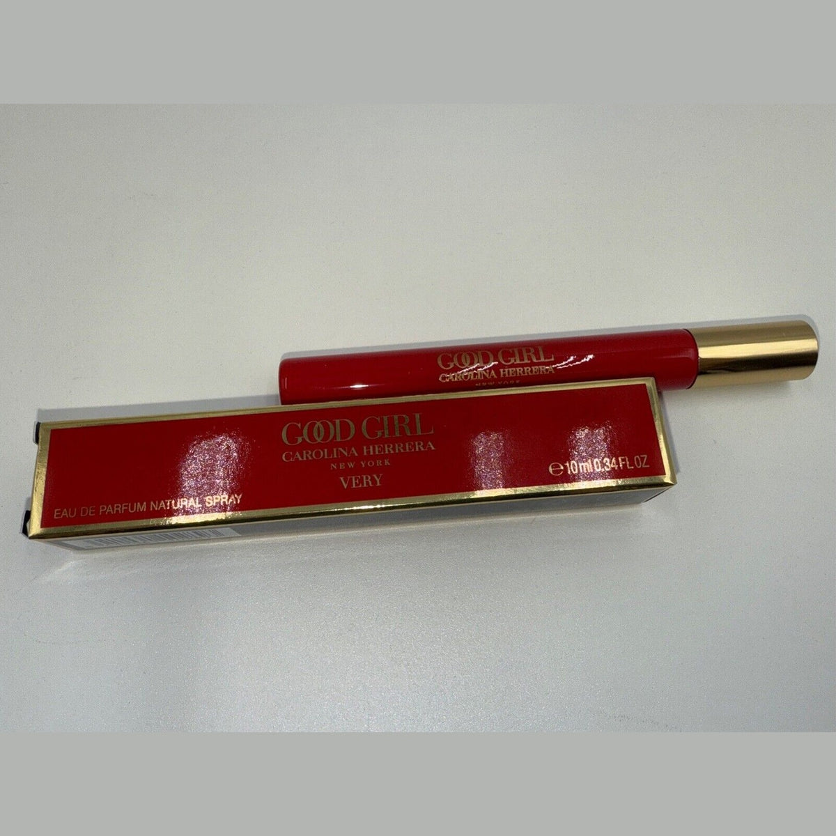 Carolina Herrera Very Good Girl - Eau De Parfum - 0.34fl Oz- 10ml Rollerball