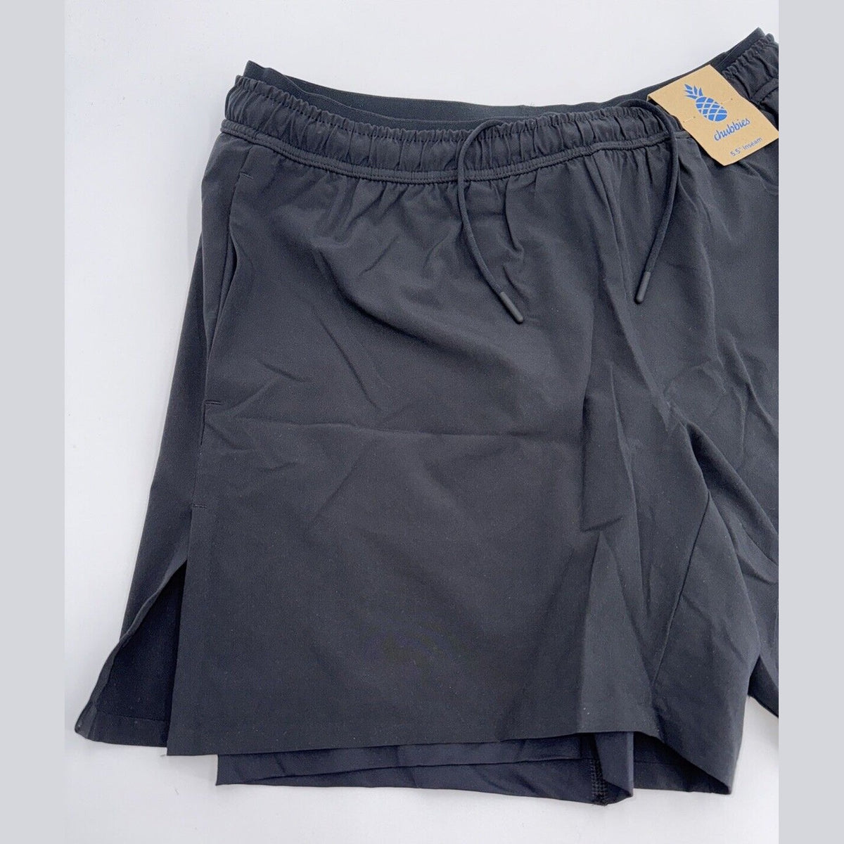 $80 Chubbies Men’s The Secret Agents 5.5” Ultimate Training Shorts-Black- Large