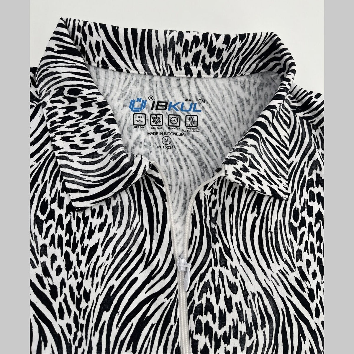$89 IBKUL Women’s Sleeveless Zip Polo Top Shirt- Alena Black/White - Small -New