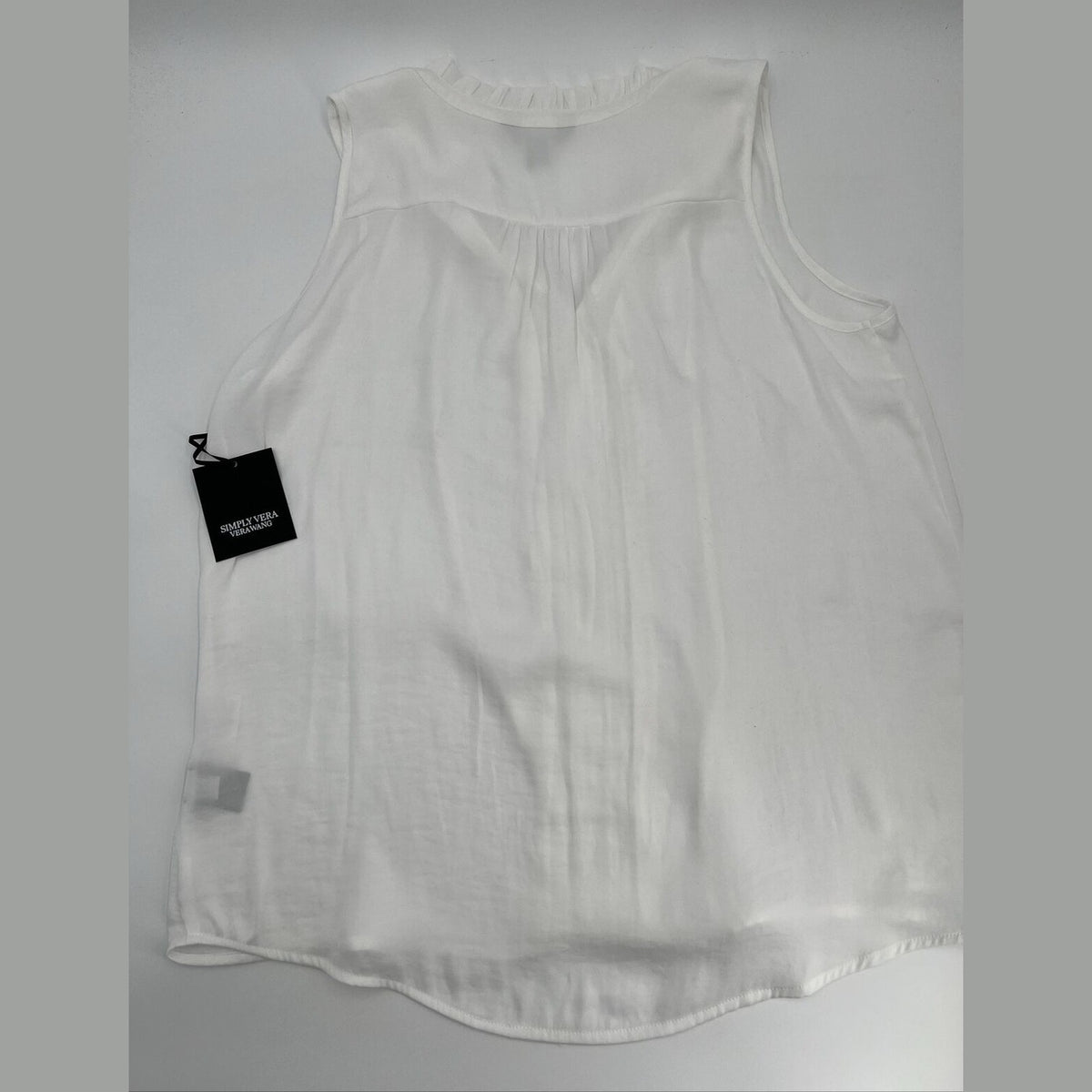 $35 Simply Vera Vera Wang Tie Front Pin-tuck sleeveless Top-White-Medium-New Tag