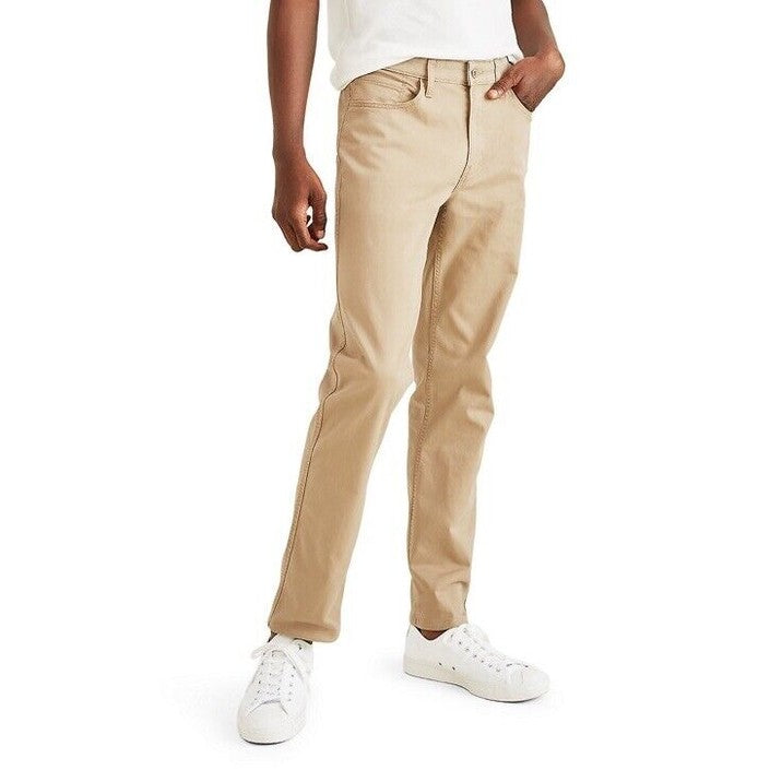 Dockers Men’s Straight Fit Jean Cut All Seasons Tech Jeans Pants-Khaki-33W 30L