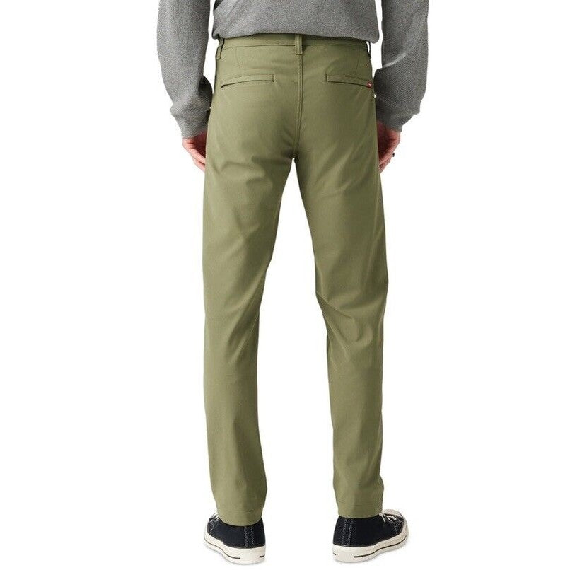 $69 Levi’s Men’s XX Chino Standard Tech Pants- Olive Green- 33W x 30L- New Tags