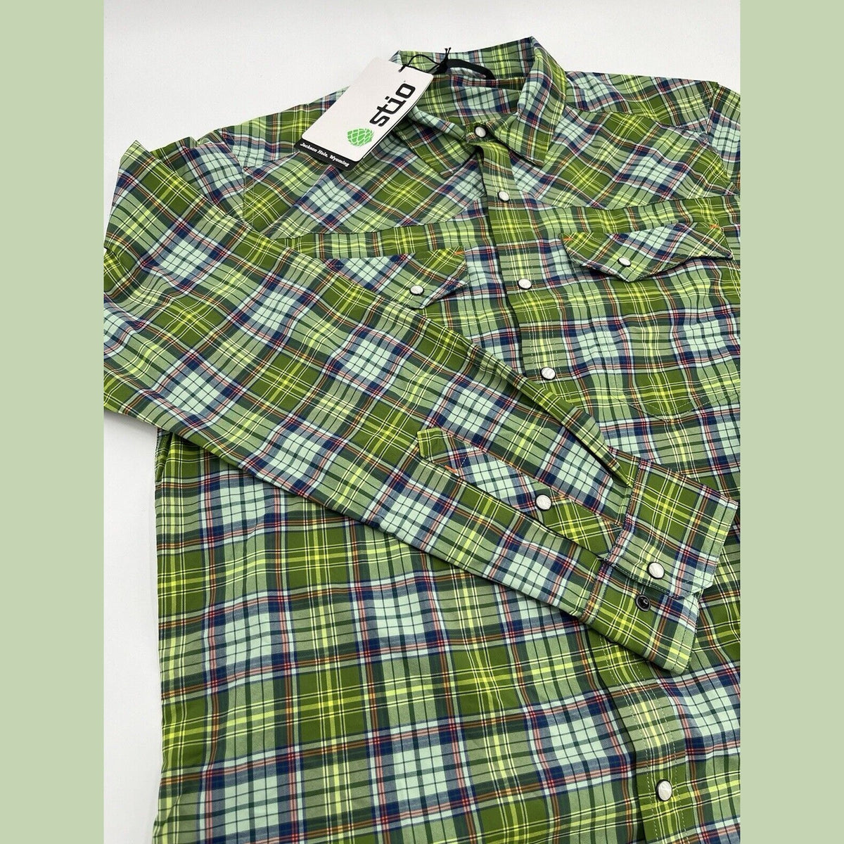 $120 Stio Men’s Eddy Shirt Long Sleeve Pearl Snap-Fresh Lichen Plaid -Small-New