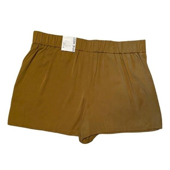 Nine West Women’s Midrise Patch Pocket Pull On Shorts -Destiny Green- Medium NWT