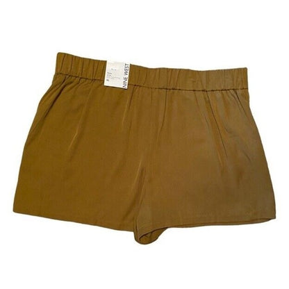 Nine West Women’s Midrise Patch Pocket Pull On Shorts -Destiny Green- Medium NWT