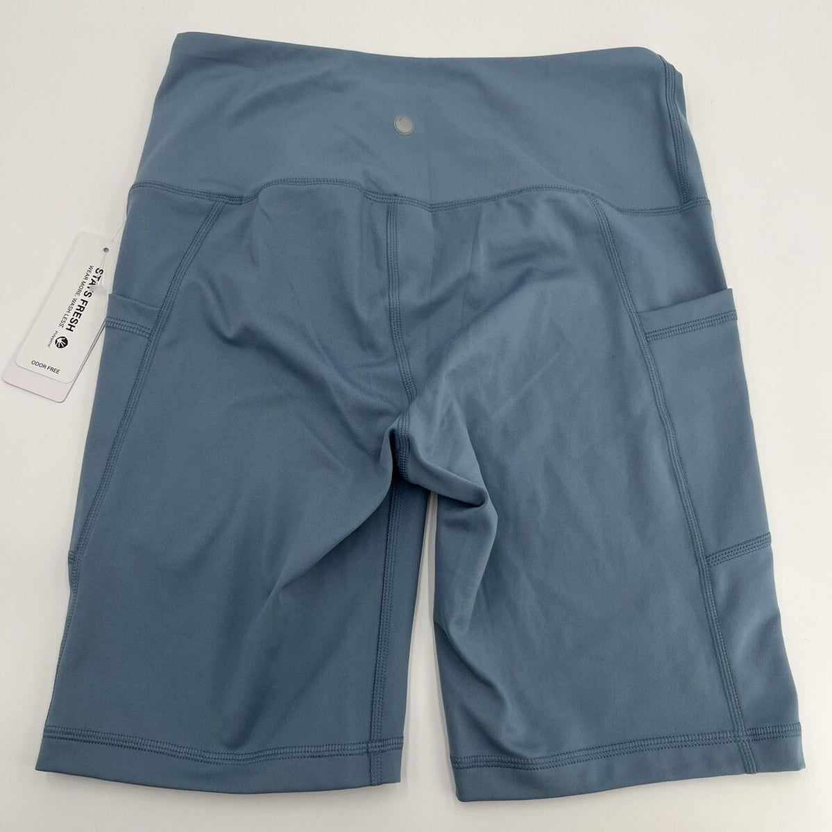 $48 YOGALICIOUS LUX Women’s Lux Tribeca 9” Activewear Shorts-Spring Blue- Medium