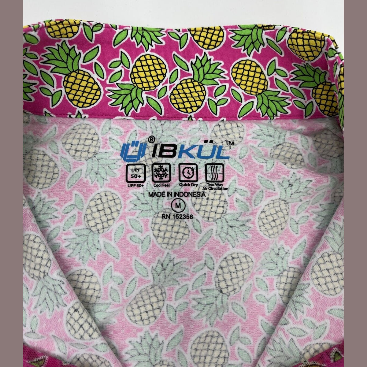 $100 Ibkul Women’s Long Sleeve Zip Mock Neck Top-Chantal Pink/Lime-Medium-New
