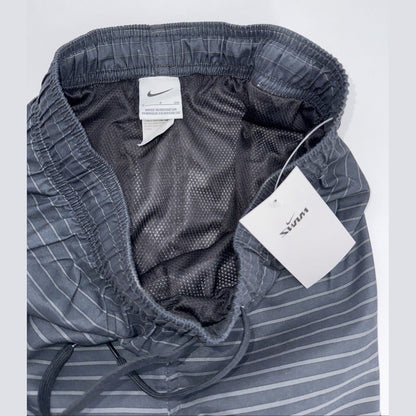 $58 Men's Nike Stripe 9" Swim Trunks- Black/Grey- Small- New with Tag