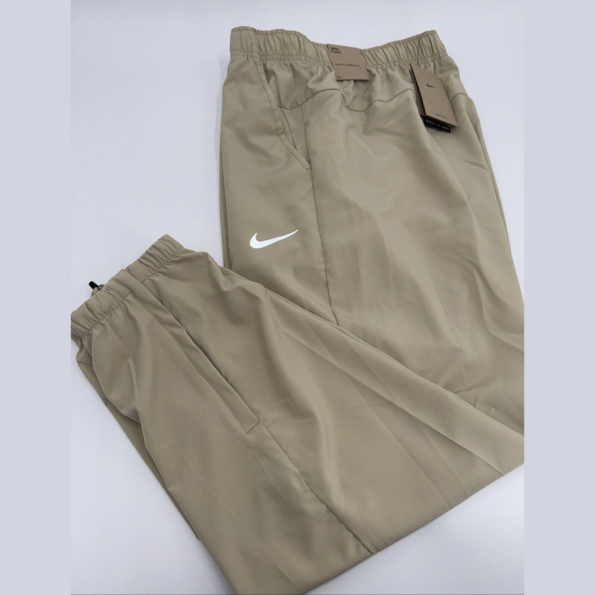 $60 Nike Form Tapered Versatile Pants Lightweight Jogger FB7497-Beige-Medium