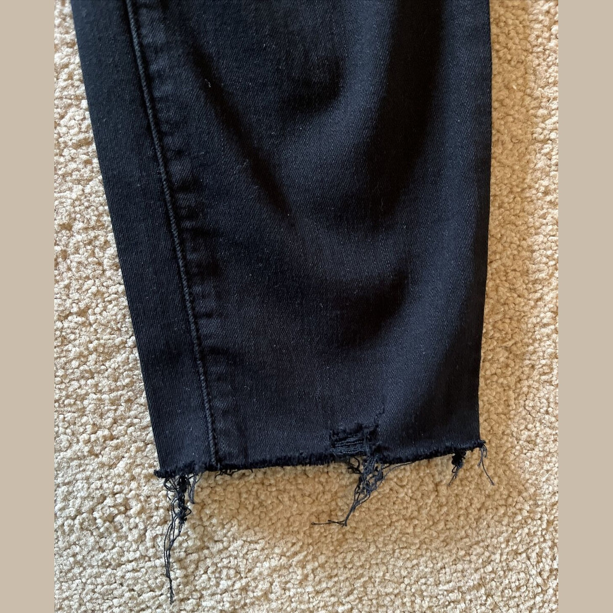PAIGE Women’s Margot Ankle Denim Jeans  On Purpose Knee Holes-Black- 30W- New
