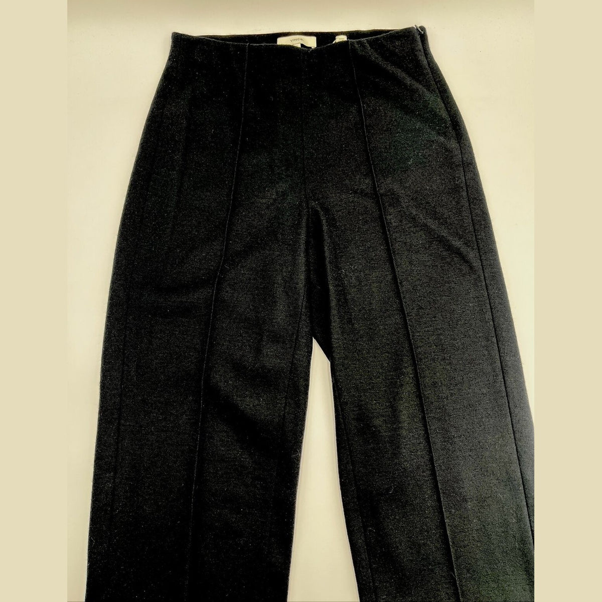 NWT $365 Vince Women’s Cozy Stitch Pintuck Wool Blend Pant-Black-Size: 0- New