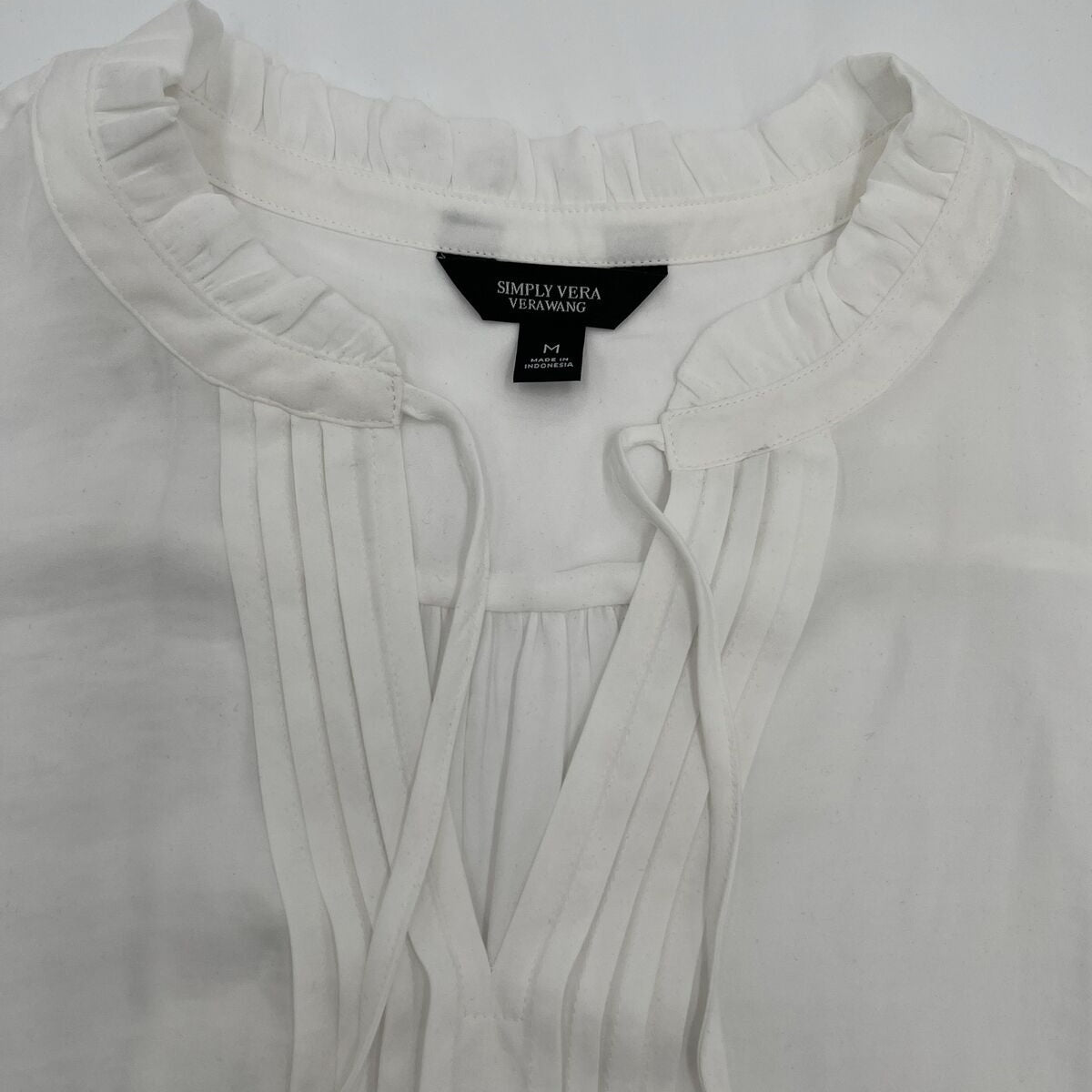 $35 Simply Vera Vera Wang Tie Front Pin-tuck sleeveless Top-White-Medium-New Tag