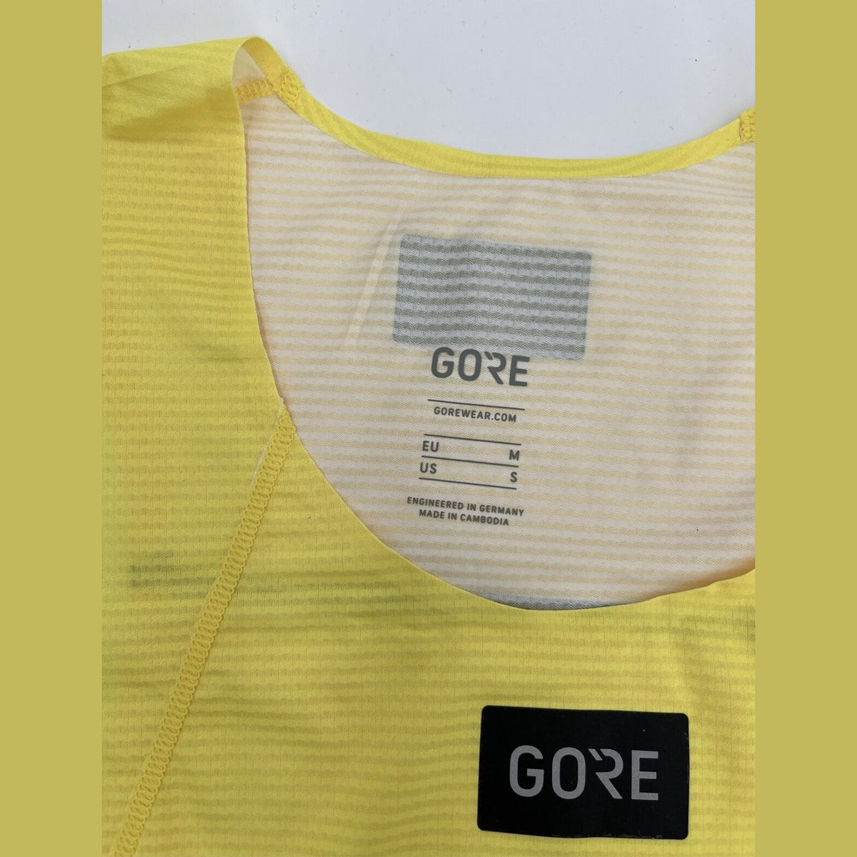 $145 GORE Wear Men’s Contest Singlet Running Shirt  Featherlight-Yellow-Small