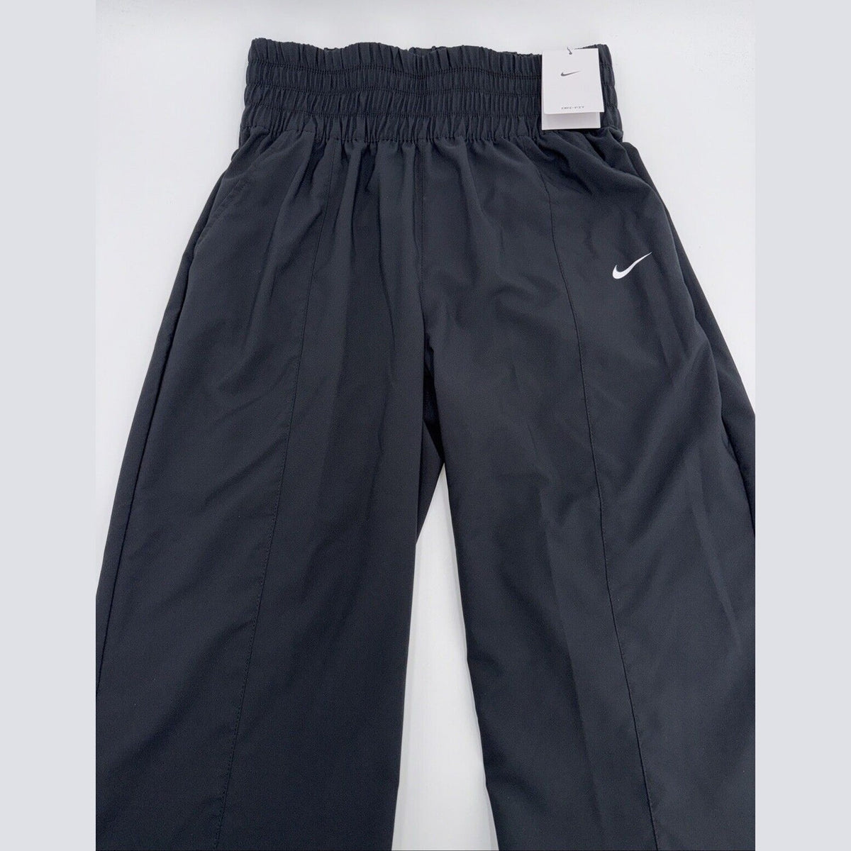 $70 Nike One Women's Woven High-Waisted Pants- FB5018- Black- Large - New