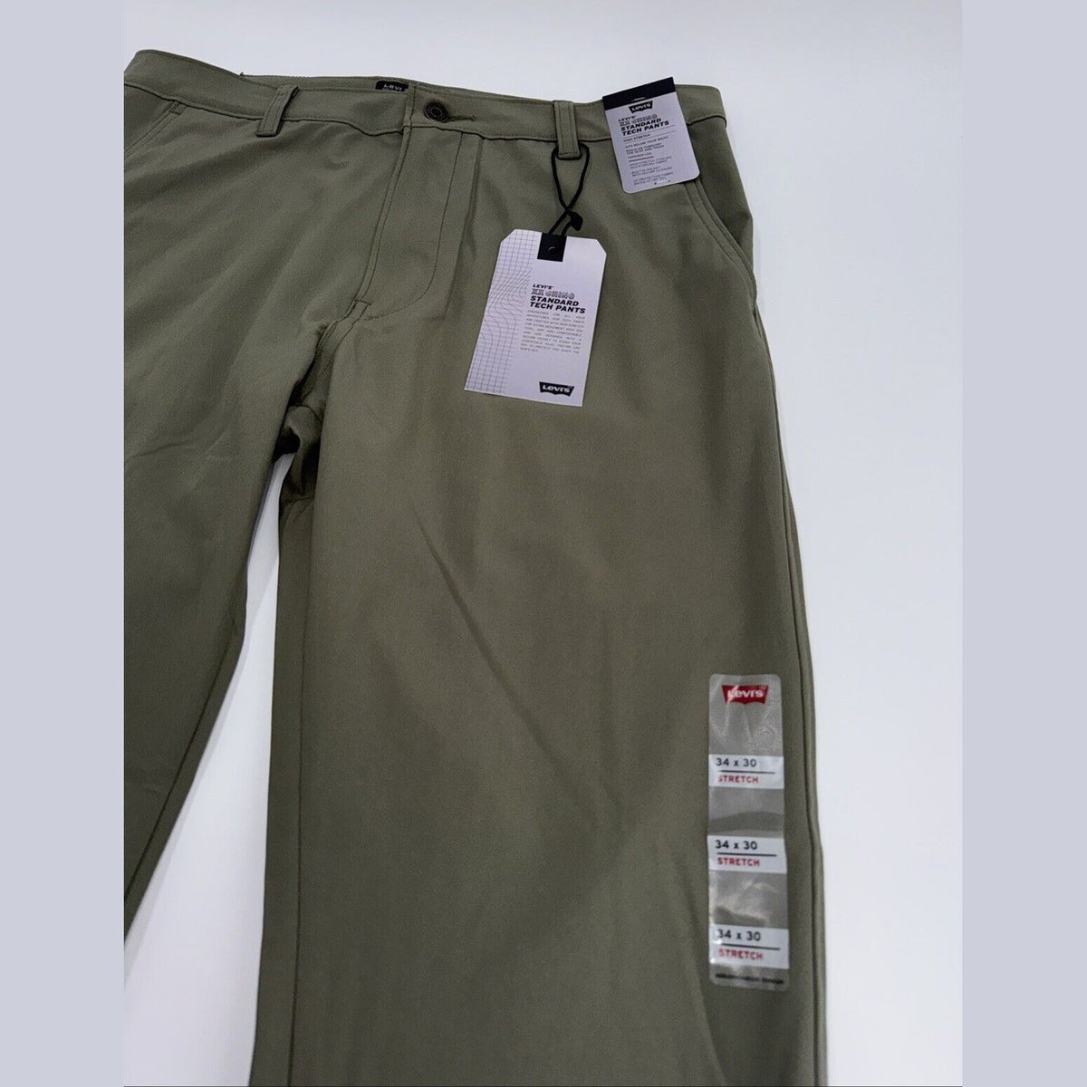 $69 Levi’s Men’s XX Chino Standard Tech Pants- Olive Green- 34W x 30L- New Tags