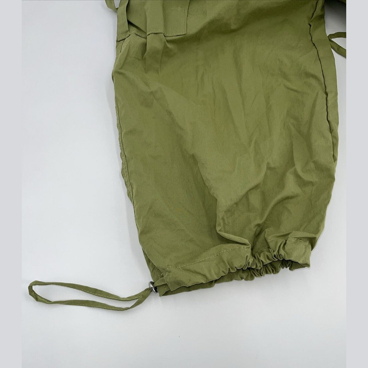 $40 Tinseltown Juniors D-Ring Parachute Pants - Moss Stone Lime - Medium -NWT