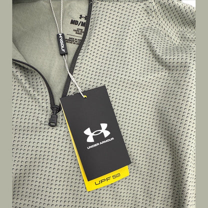 $75 Under Armour Men’s T2 Half Moons Print 1/4 Zip Golf Top - Green- Medium -New