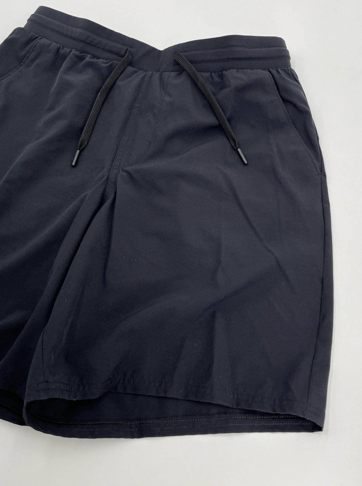 $60 Under Armour Men’s Mantra Hybrid Shorts 1386065 - Black- Small -New Tag