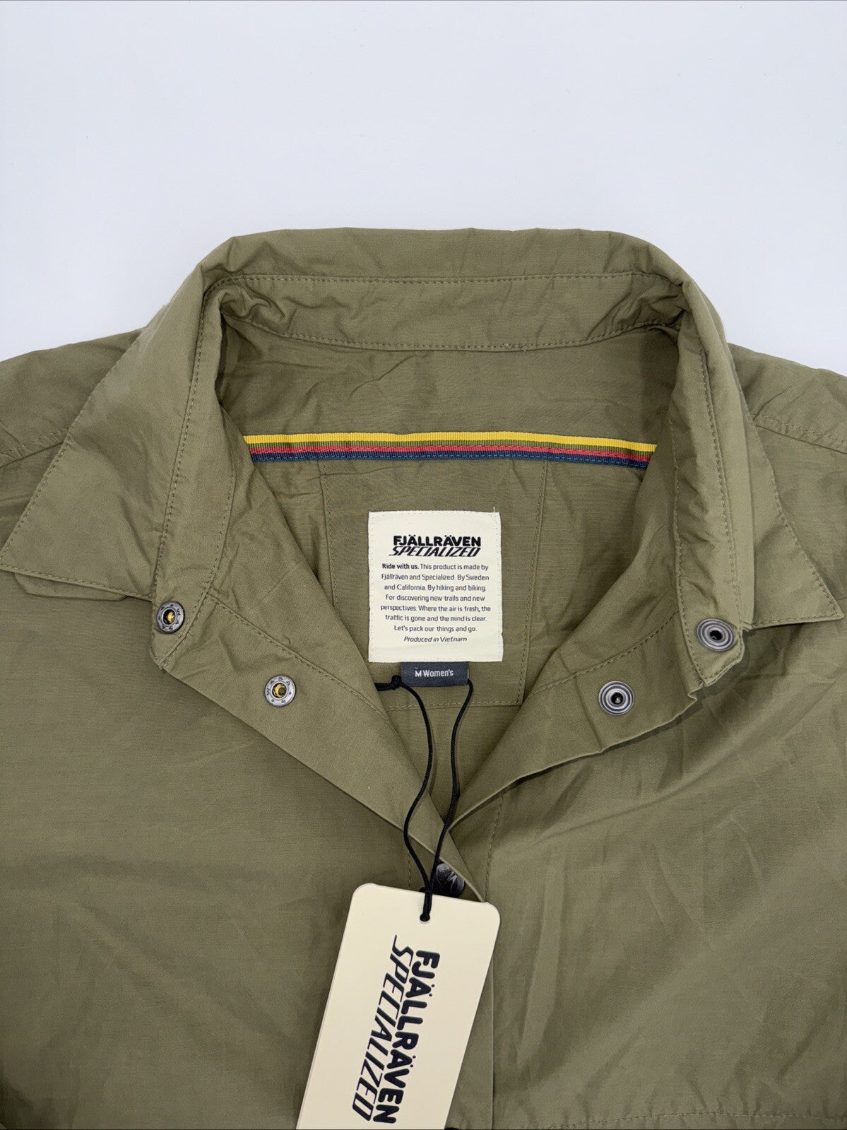 $180 Fjallraven Women's Rider’s Wind Jacket- Olive Khaki- Medium- New Tag