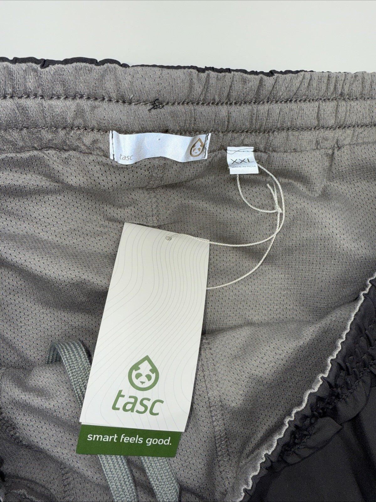 $64 Tasc Men's Weightless Recess 8" Tech Shorts-Dark Alloy Grey-2XLarge -New Tag