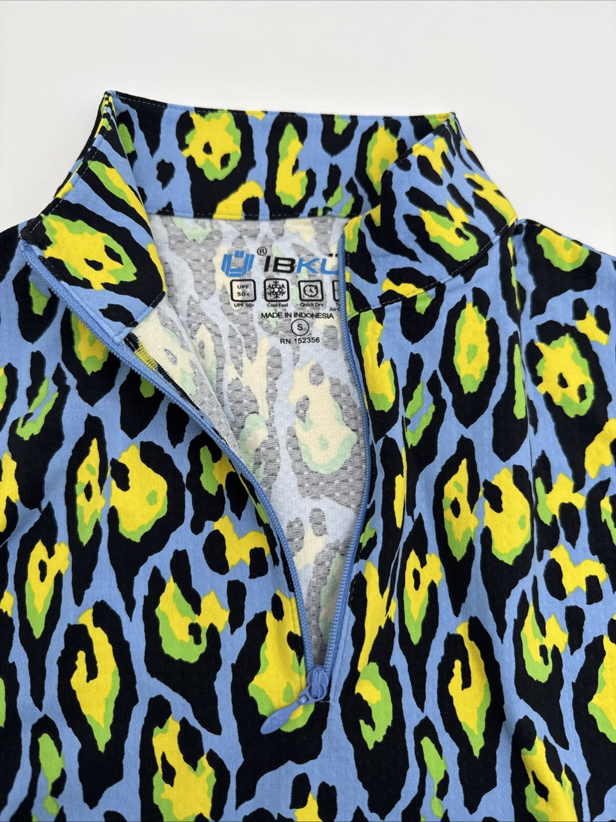 $100 Ibkul Women’s Long Sleeve Zip Mock Neck Top-Gemma Peri Multi -Small -New