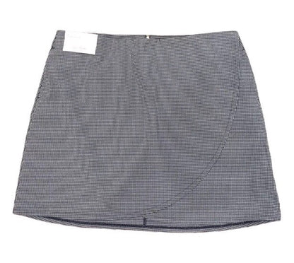 Lady Hagen Women’s Seer Sucker Skort- White Navy - Size 6 -NWT -MSRP $65