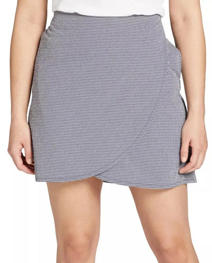Lady Hagen Women’s Seer Sucker Skort- White Navy - Size 6 -NWT -MSRP $65