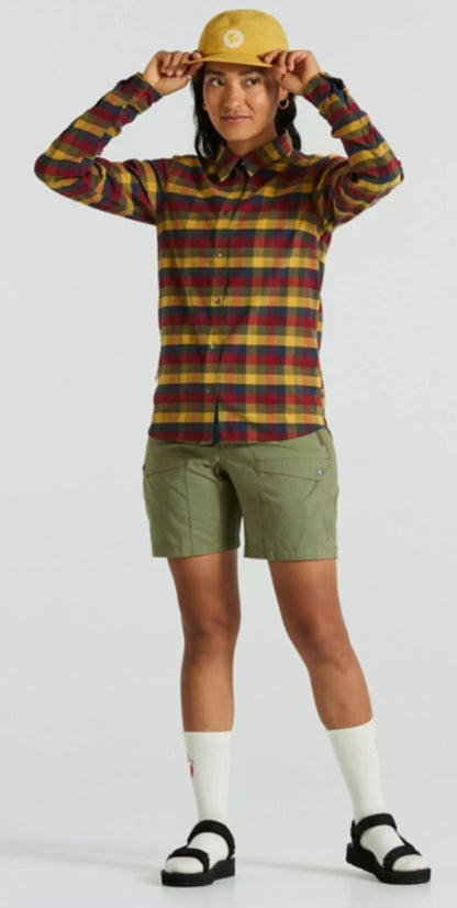 $180 FjallRaven Women’s Rider’s Flannel Plaid Thick Shirt- Flag Multi-Medium-New