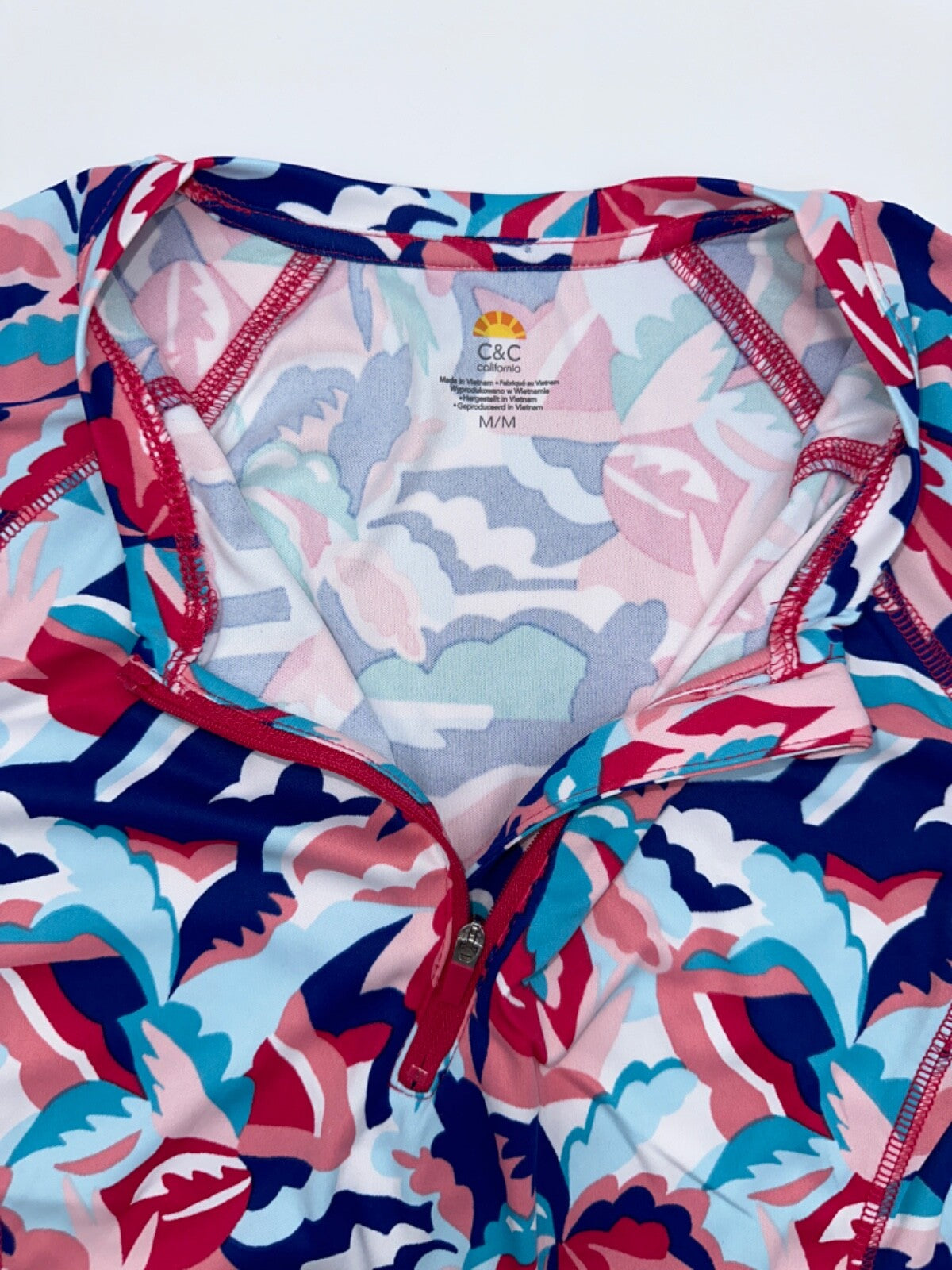 $65 C&C California Women's Sun Protection Shirt - Baily Palm Tree - Medium -New