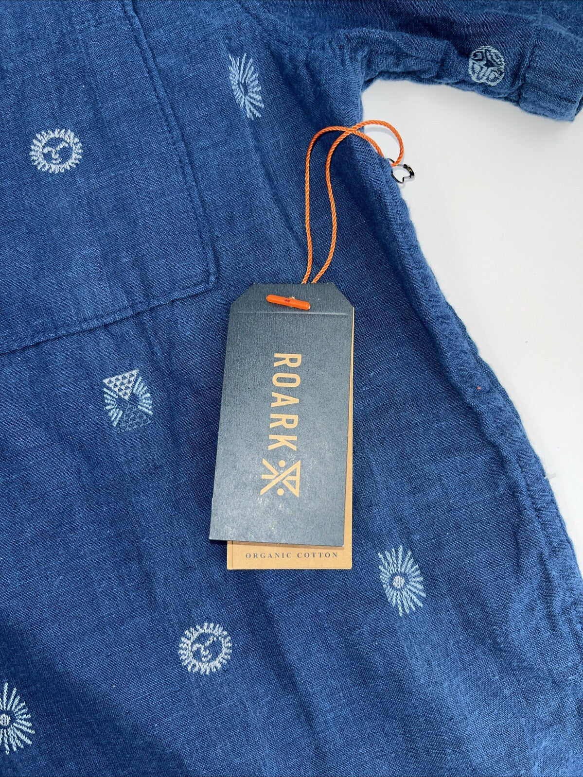 $75 Roark Men’s Journey Sunburst Button S/S Shirt-Dobby Indigo-Small-New Tag