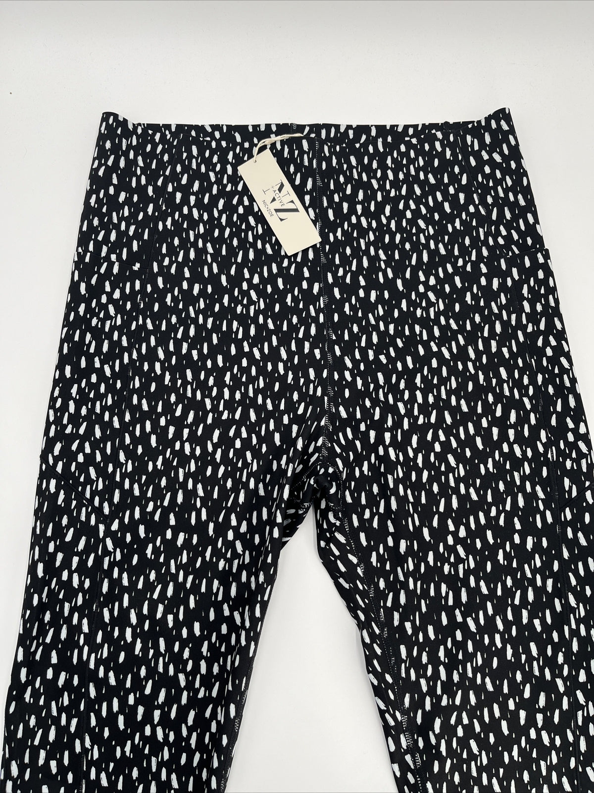 $95 NIC+ZOE High Waist Crop Leggings Brush Strokes- Black/White-Large-NEW