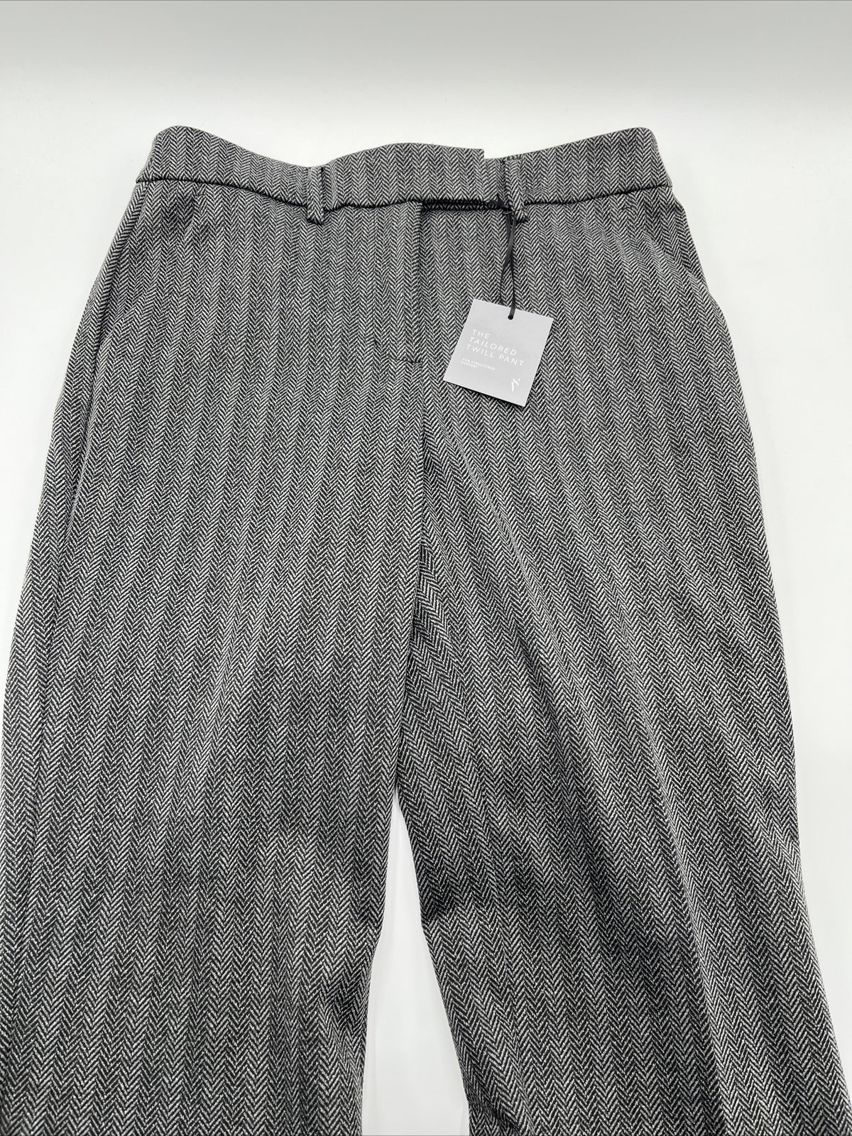 Simply Vera Wang Women’s High Rise Slim Straight Twill Pants- Grey-Size: 2- New