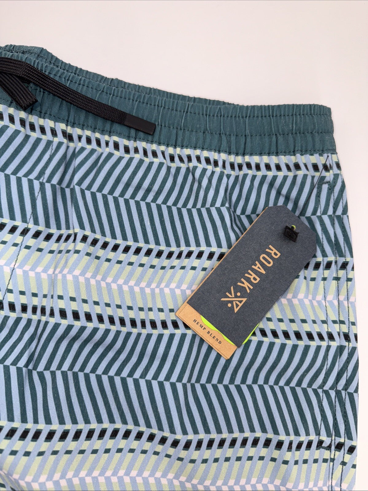 $66 Roark Men’s Shorey 16” Elastic Waist Trunks-Herringbone Cosmica-Large-New