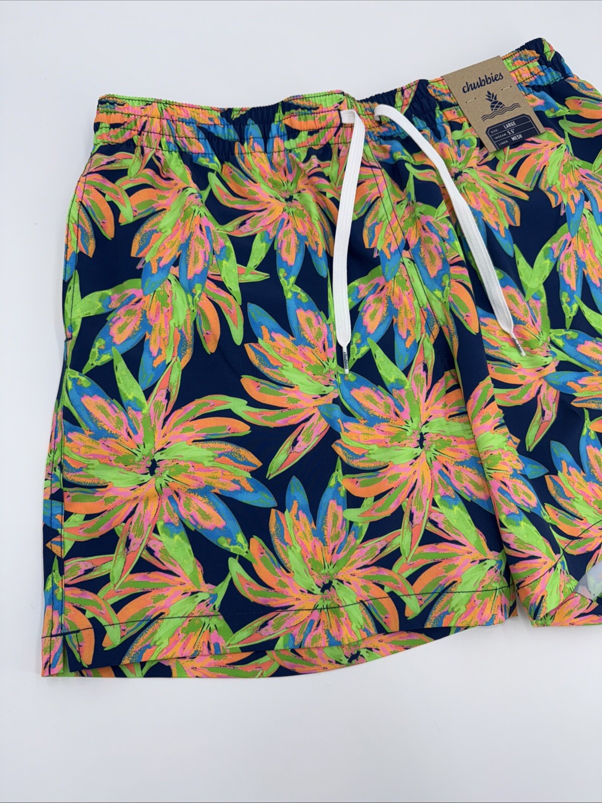 $70 Chubbies The Ocean Flowers 5.5" Inseam Swim Trunks-Multi -Large -New Tag